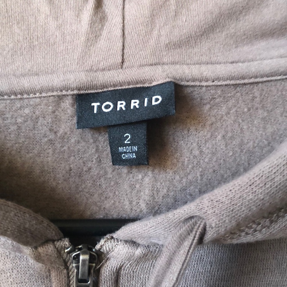 Women’s Torrid zip up hoodie - Picture 2 of 5